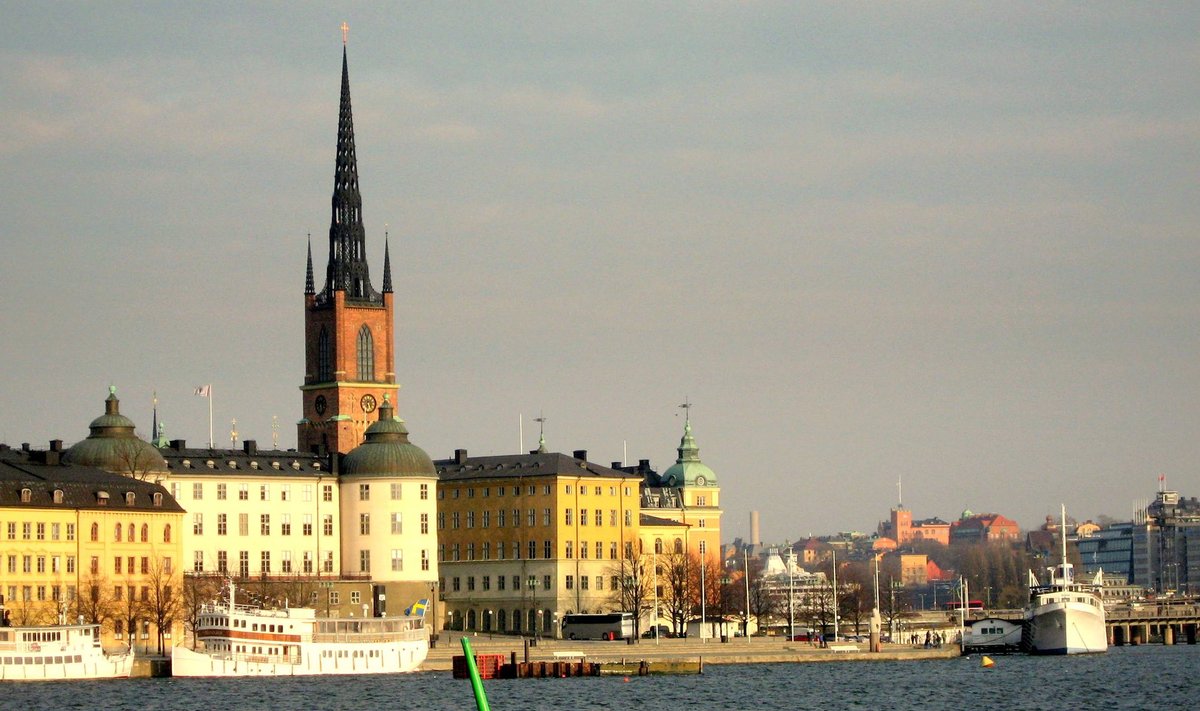 Three Capitals, Countryside and Fjords - Photo 5